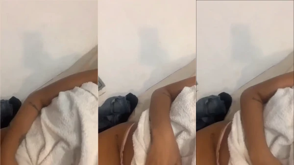 A mina fez um filme pornô com o véio safado