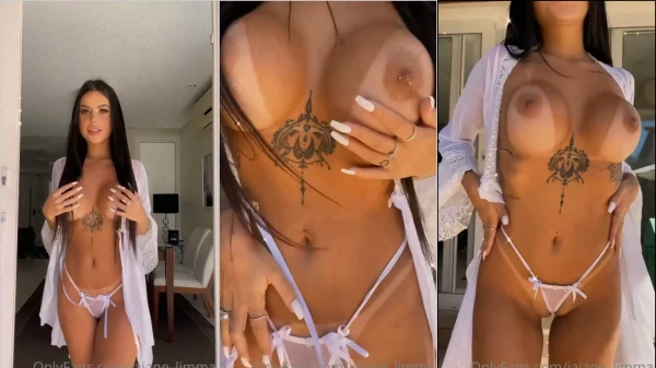 Jaiane Limma mostrando tudo, adora fazer uma gracinha