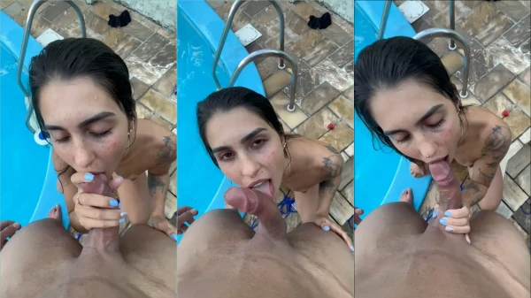 Jean Grey Bianca dando uma chupada delícia na piscina