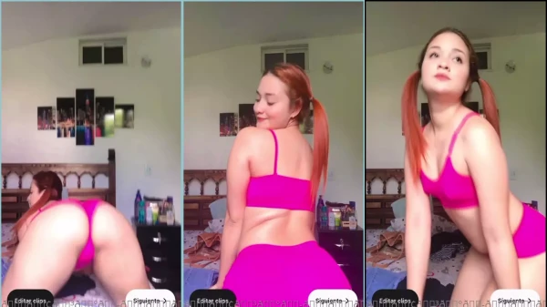 Karolyusetty, toda menina safada dando aquele charme