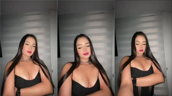Vídeo ousado da Laura Natali se sensualizando
